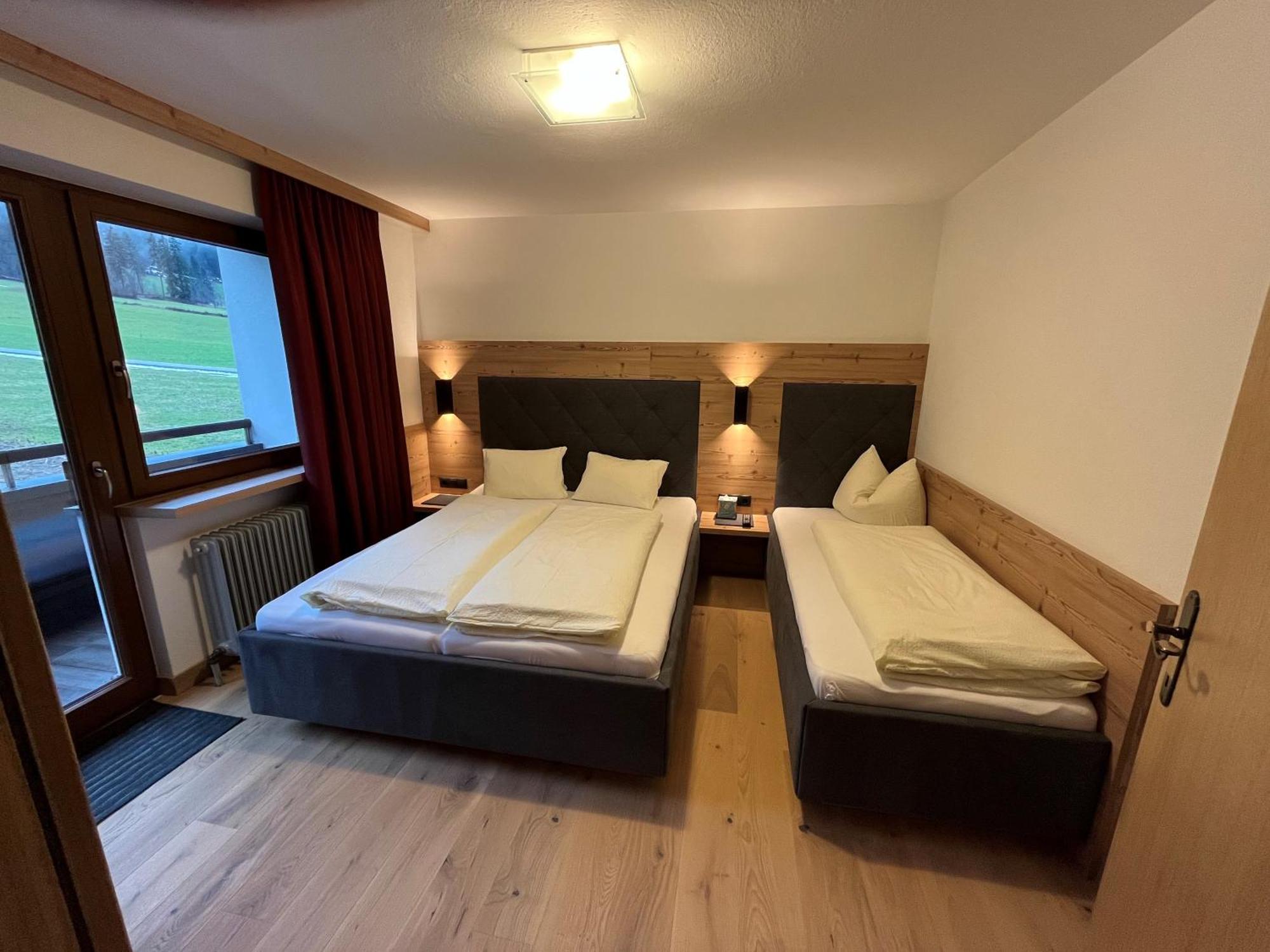 Appartement Gaestehaus Aloisia ฮิพพาค ภายนอก รูปภาพ