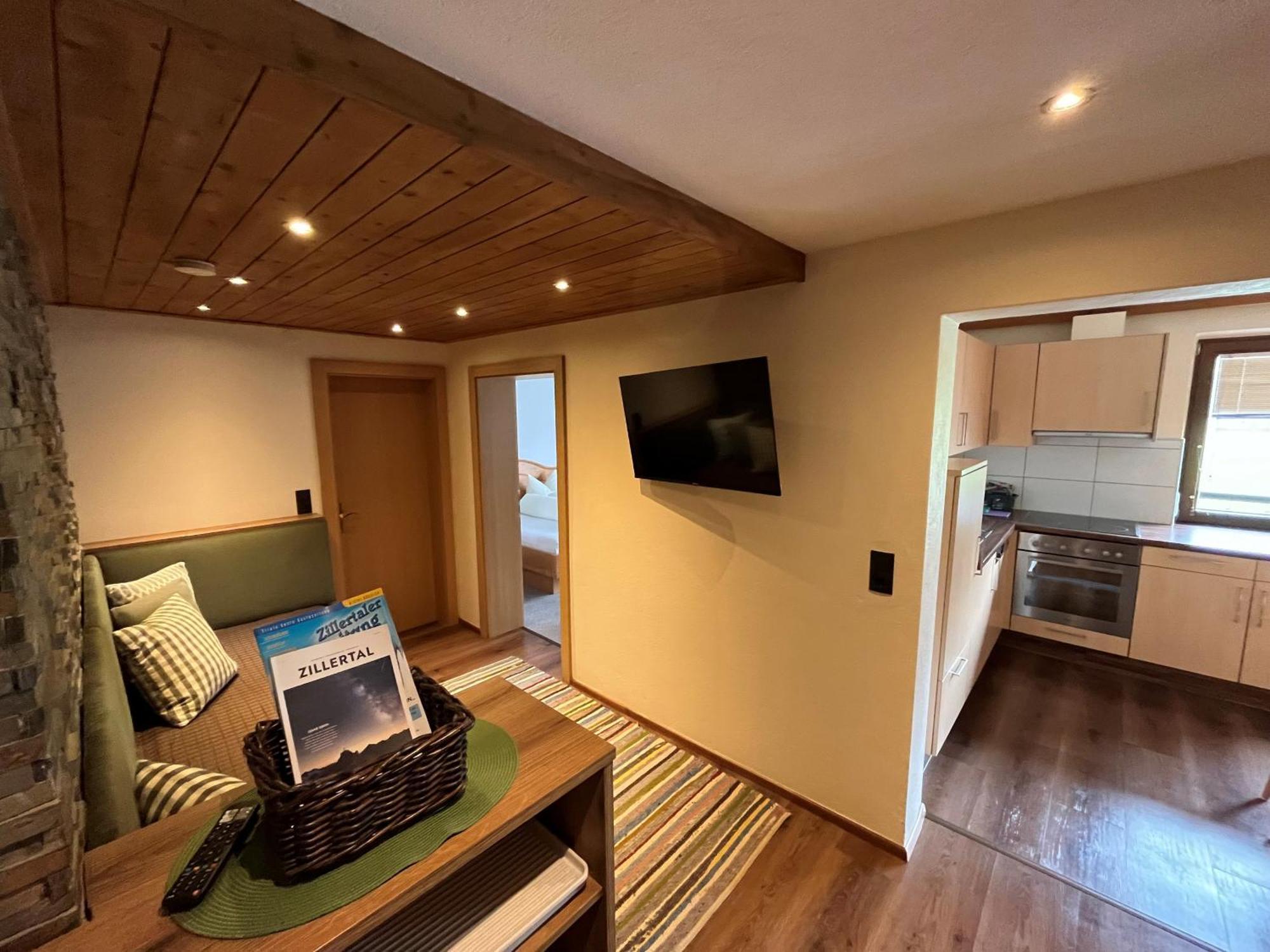Appartement Gaestehaus Aloisia ฮิพพาค ภายนอก รูปภาพ